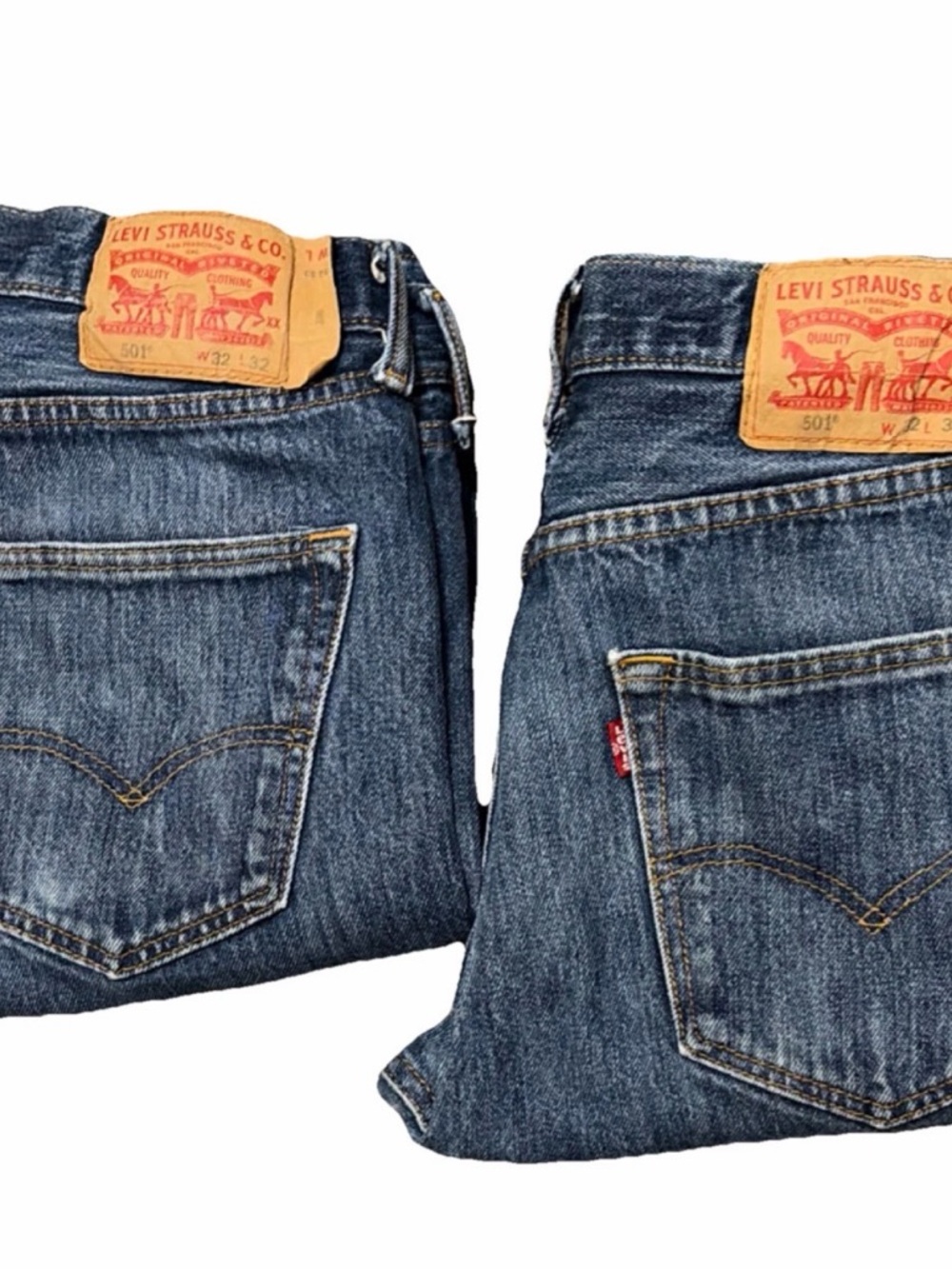 Levi's 501 vintage Men's Straight Jeans in Denim Blue 32x32.  2 pieces bundle